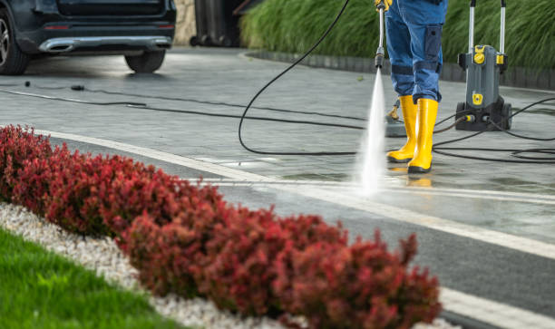 Why Choose Our Certified Pressure Washing Experts for Your Project Needs in Lakeland, GA?